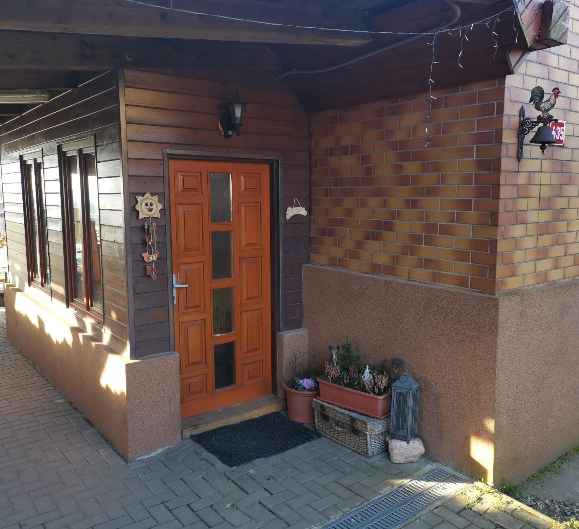 Apartman Jako U Babicky Tisá エクステリア 写真